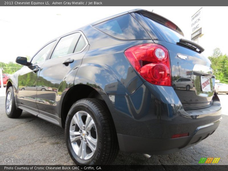 Ashen Gray Metallic / Jet Black 2013 Chevrolet Equinox LS