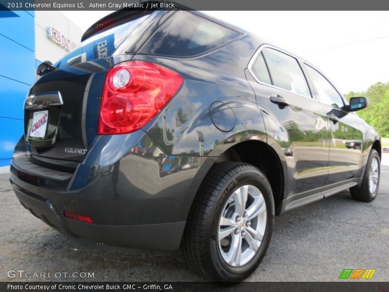 Ashen Gray Metallic / Jet Black 2013 Chevrolet Equinox LS