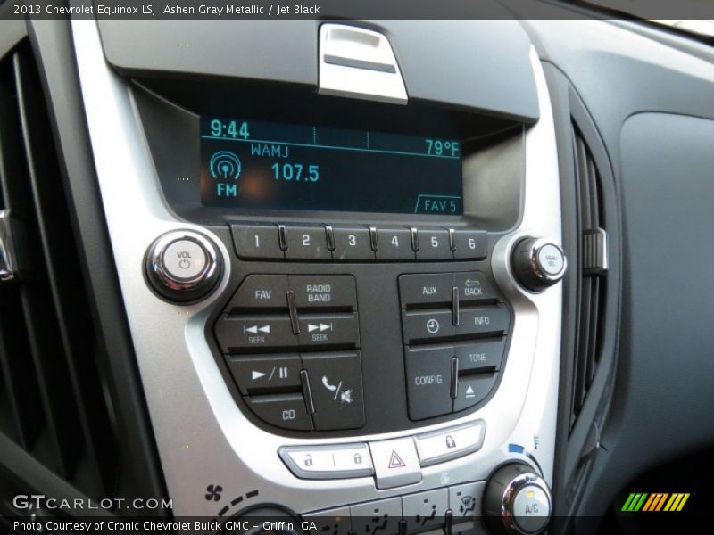 Ashen Gray Metallic / Jet Black 2013 Chevrolet Equinox LS