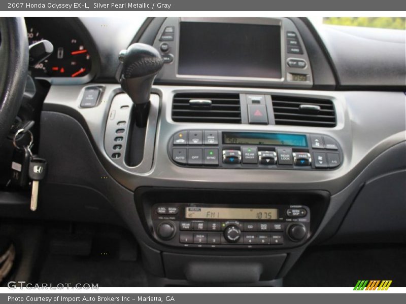 Silver Pearl Metallic / Gray 2007 Honda Odyssey EX-L