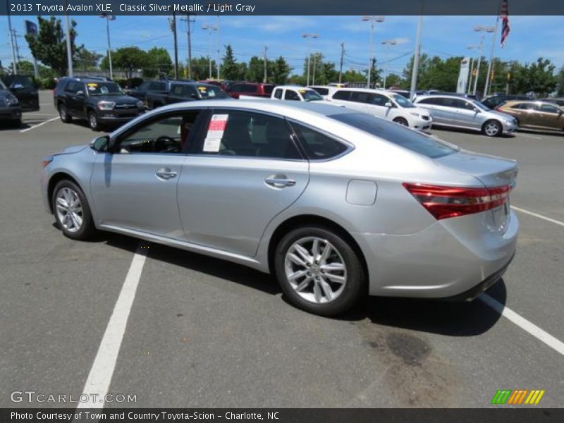 Classic Silver Metallic / Light Gray 2013 Toyota Avalon XLE