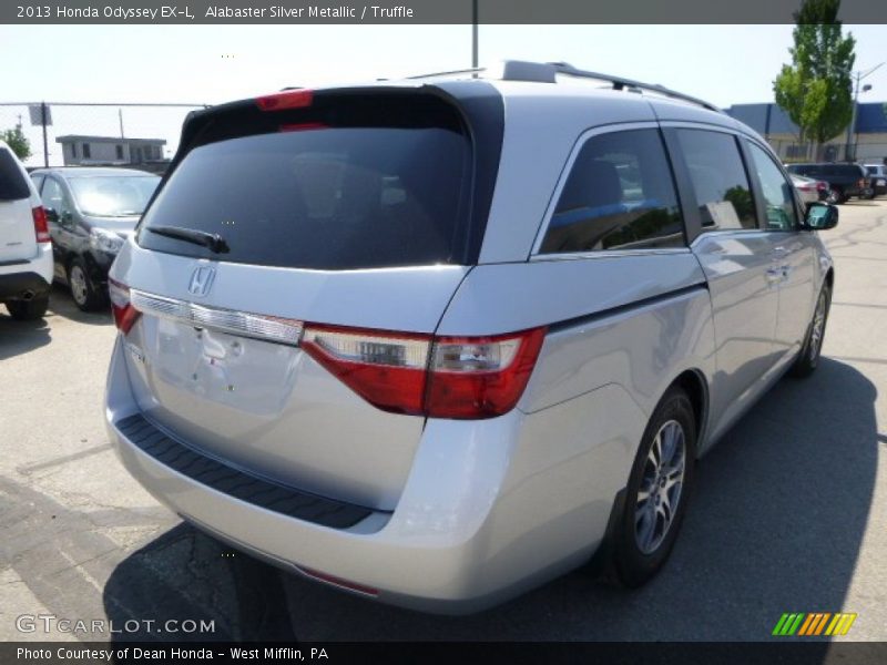 Alabaster Silver Metallic / Truffle 2013 Honda Odyssey EX-L