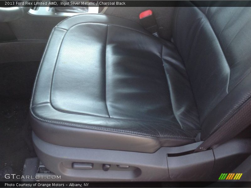Ingot Silver Metallic / Charcoal Black 2013 Ford Flex Limited AWD