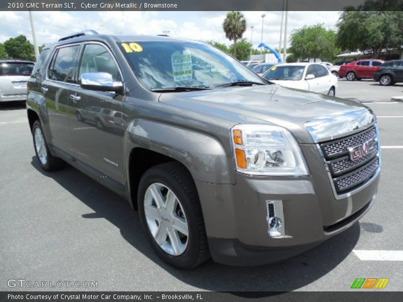 Front 3/4 View of 2010 Terrain SLT