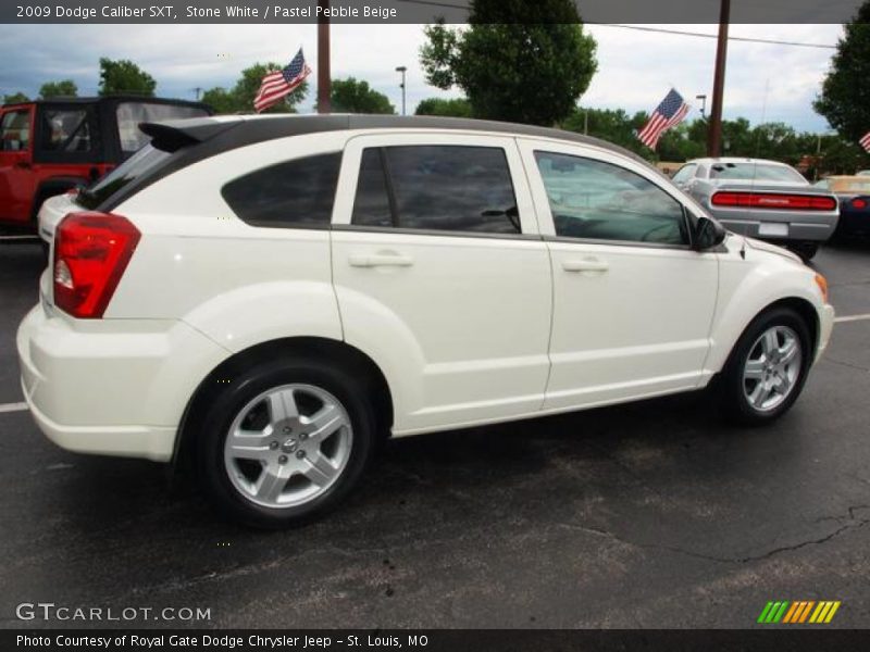 Stone White / Pastel Pebble Beige 2009 Dodge Caliber SXT