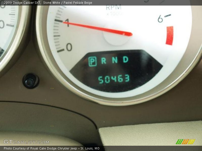 Stone White / Pastel Pebble Beige 2009 Dodge Caliber SXT