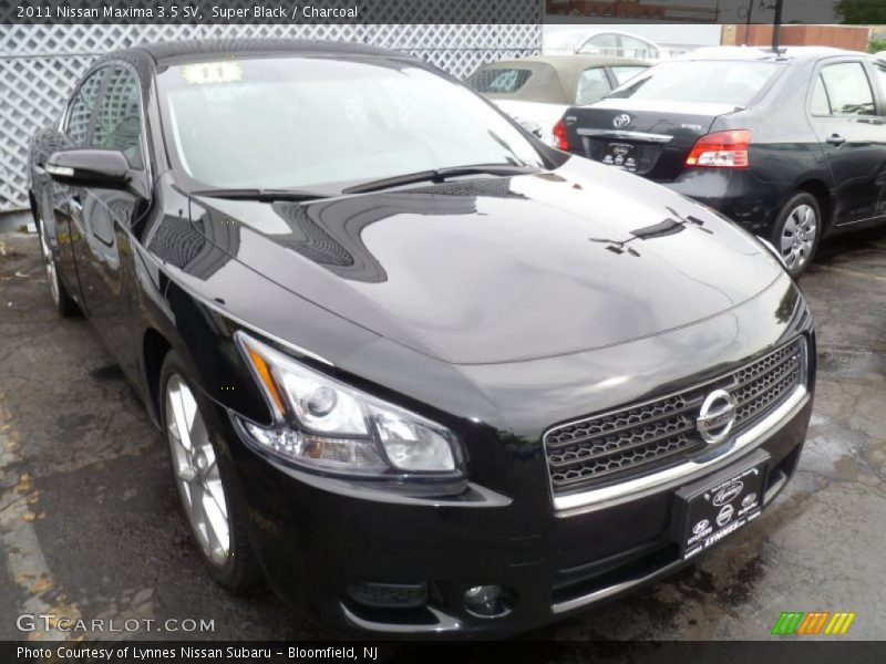 Super Black / Charcoal 2011 Nissan Maxima 3.5 SV