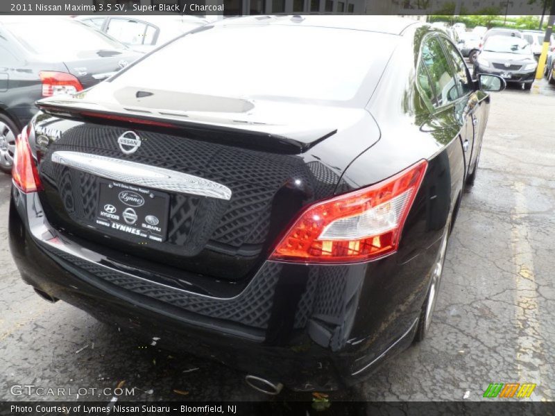 Super Black / Charcoal 2011 Nissan Maxima 3.5 SV