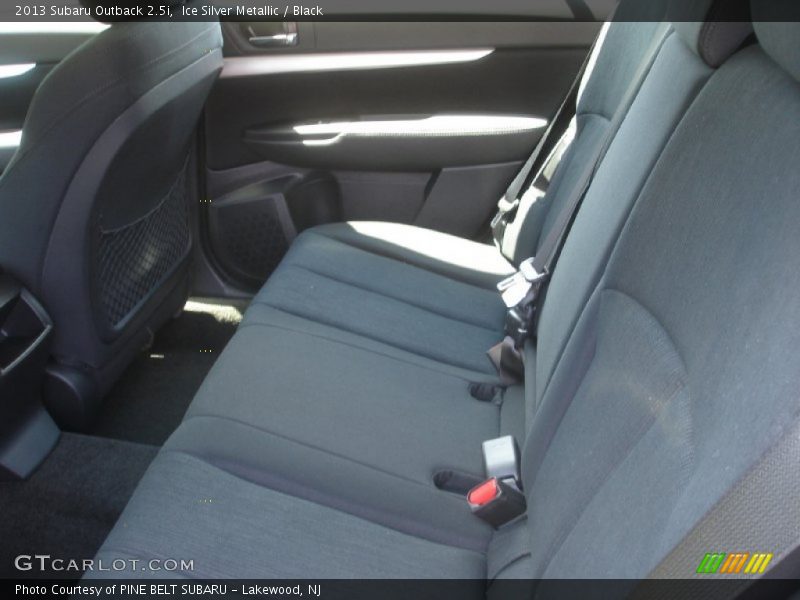 Ice Silver Metallic / Black 2013 Subaru Outback 2.5i