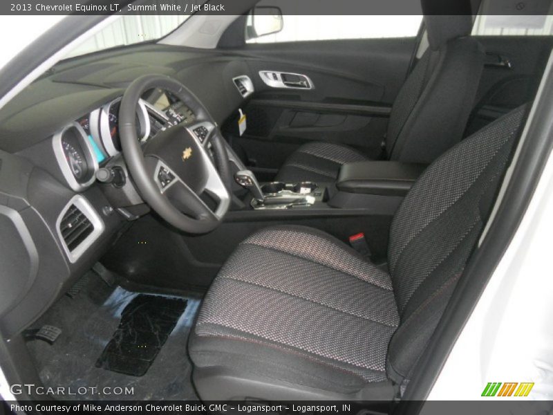 Summit White / Jet Black 2013 Chevrolet Equinox LT