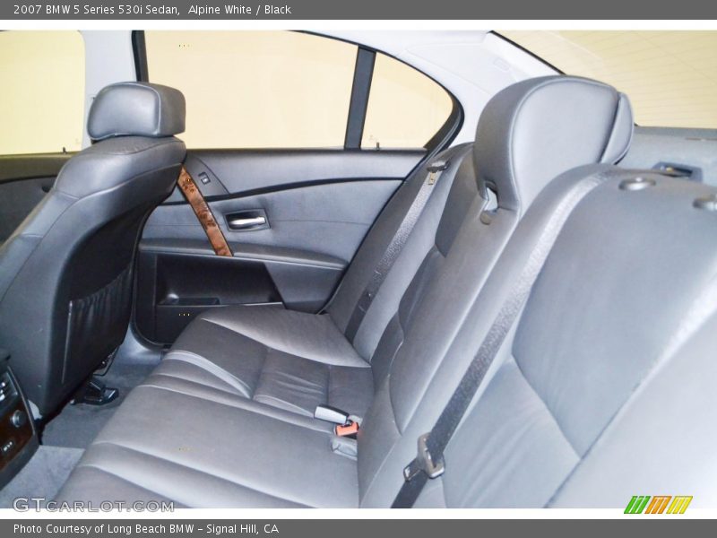Alpine White / Black 2007 BMW 5 Series 530i Sedan