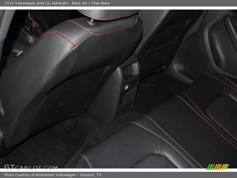 Black Uni / Titan Black 2013 Volkswagen Jetta GLI Autobahn