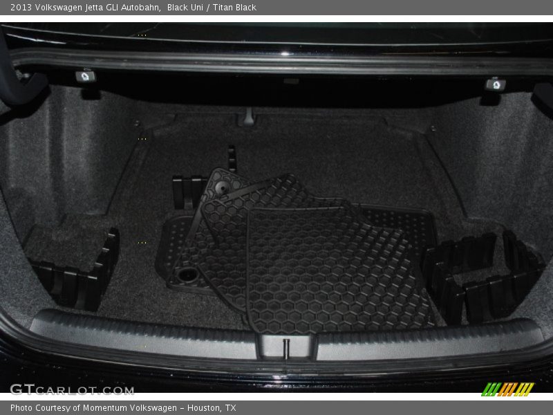 Black Uni / Titan Black 2013 Volkswagen Jetta GLI Autobahn