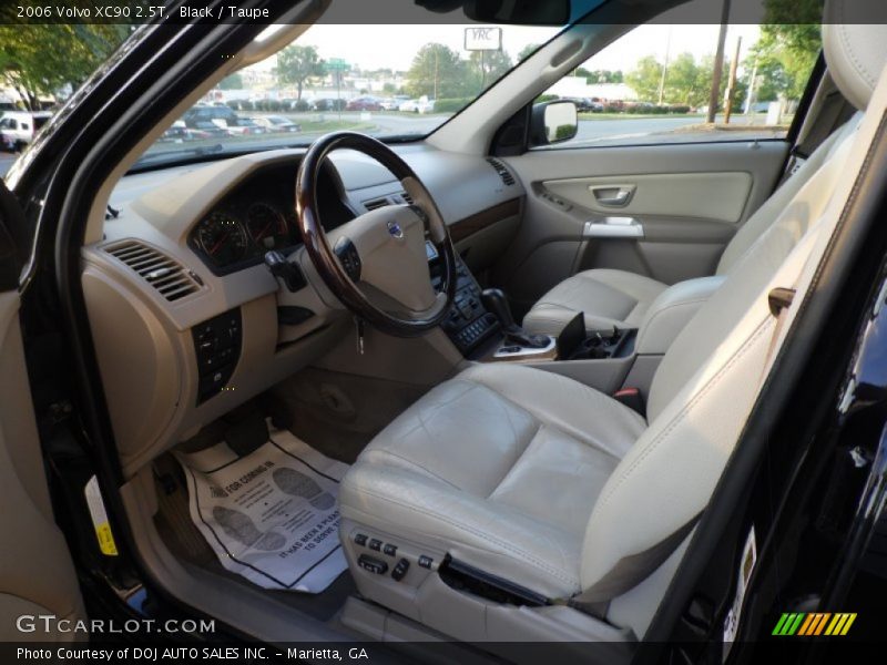Black / Taupe 2006 Volvo XC90 2.5T