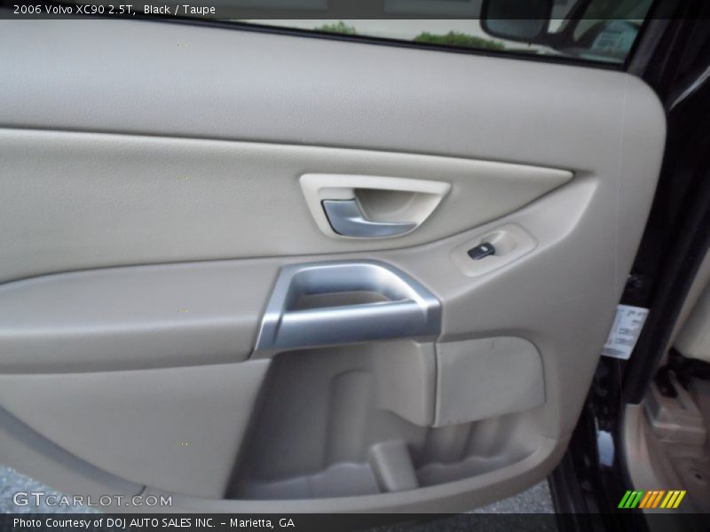 Black / Taupe 2006 Volvo XC90 2.5T