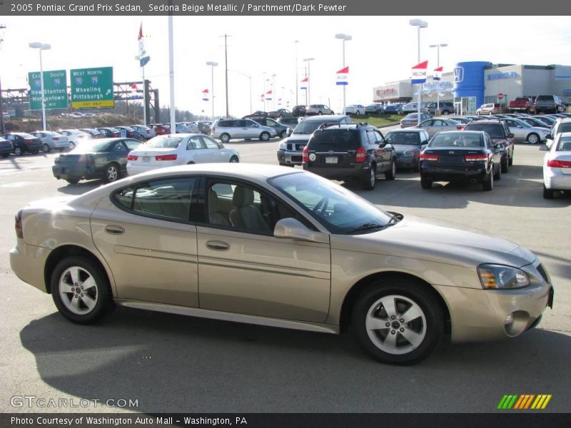 Sedona Beige Metallic / Parchment/Dark Pewter 2005 Pontiac Grand Prix Sedan