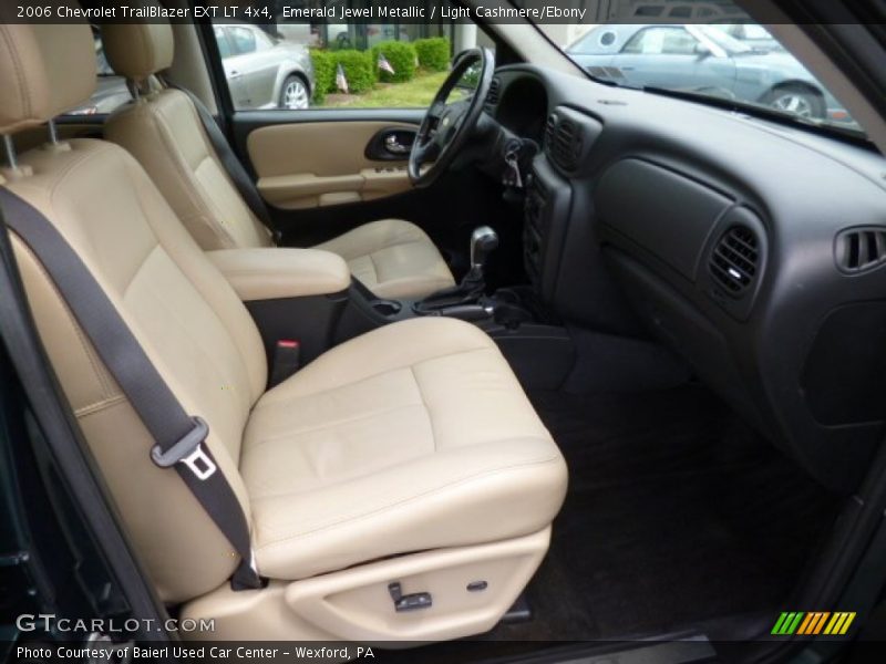 Emerald Jewel Metallic / Light Cashmere/Ebony 2006 Chevrolet TrailBlazer EXT LT 4x4