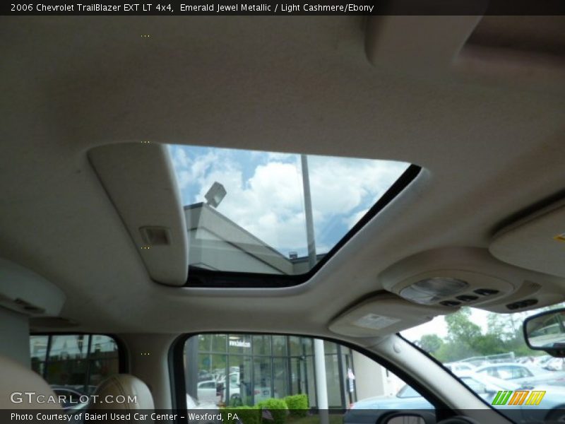 Emerald Jewel Metallic / Light Cashmere/Ebony 2006 Chevrolet TrailBlazer EXT LT 4x4