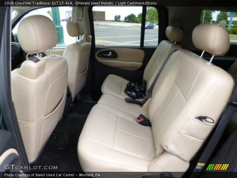 Emerald Jewel Metallic / Light Cashmere/Ebony 2006 Chevrolet TrailBlazer EXT LT 4x4