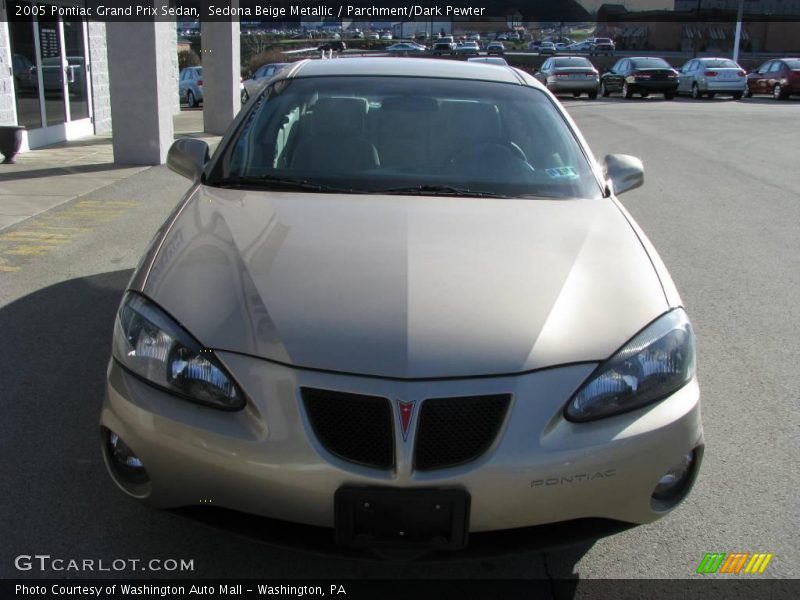 Sedona Beige Metallic / Parchment/Dark Pewter 2005 Pontiac Grand Prix Sedan