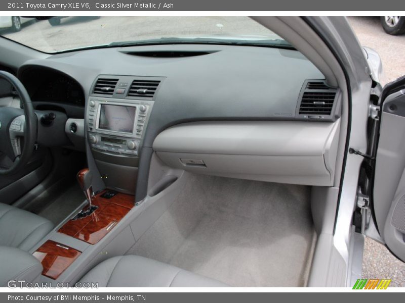 Classic Silver Metallic / Ash 2011 Toyota Camry XLE V6