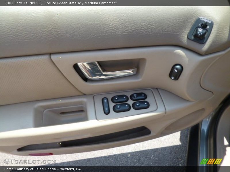 Spruce Green Metallic / Medium Parchment 2003 Ford Taurus SES