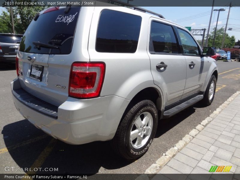 Ingot Silver Metallic / Stone 2010 Ford Escape XLS