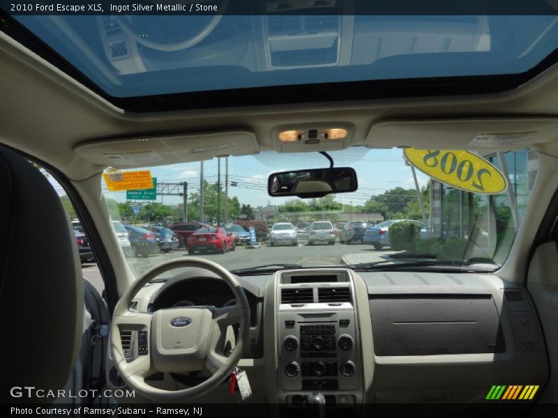 Ingot Silver Metallic / Stone 2010 Ford Escape XLS