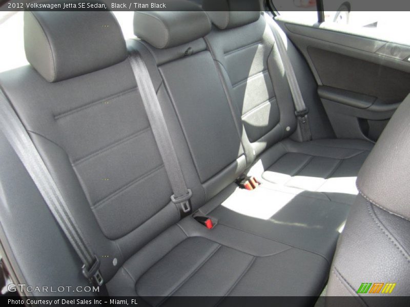 Black / Titan Black 2012 Volkswagen Jetta SE Sedan