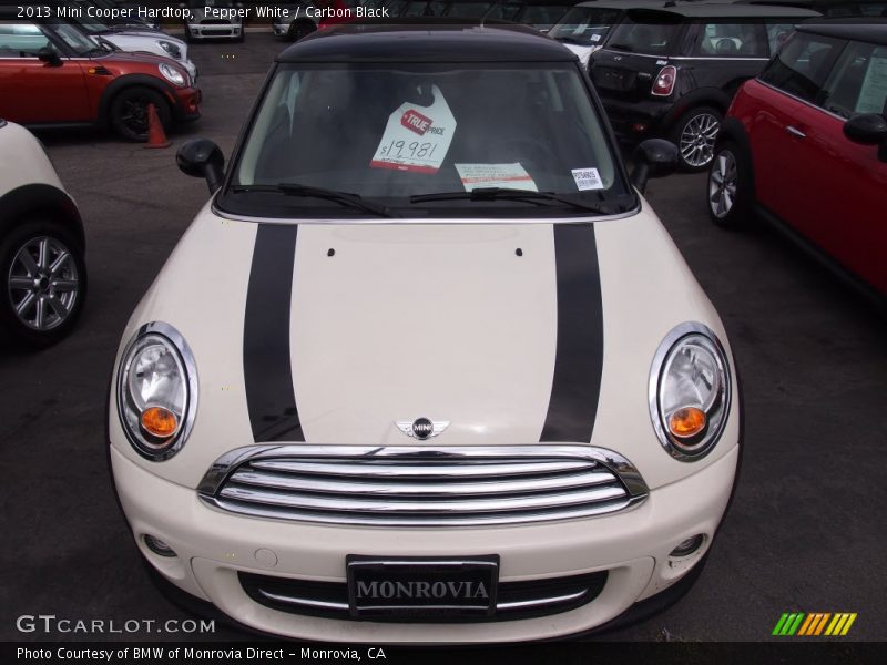 Pepper White / Carbon Black 2013 Mini Cooper Hardtop