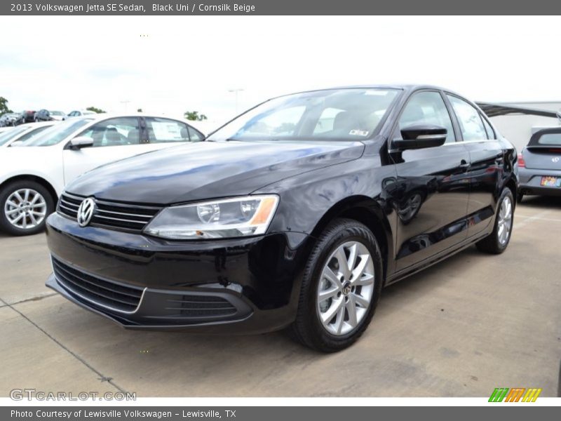 Black Uni / Cornsilk Beige 2013 Volkswagen Jetta SE Sedan