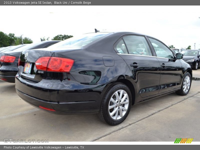 Black Uni / Cornsilk Beige 2013 Volkswagen Jetta SE Sedan