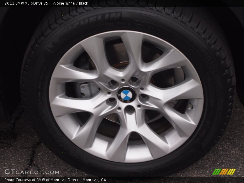 Alpine White / Black 2011 BMW X5 xDrive 35i