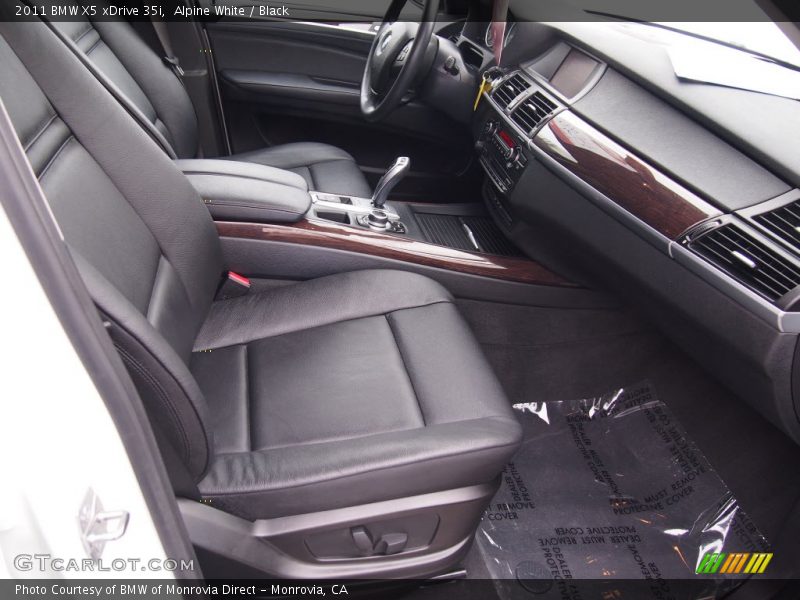 Alpine White / Black 2011 BMW X5 xDrive 35i