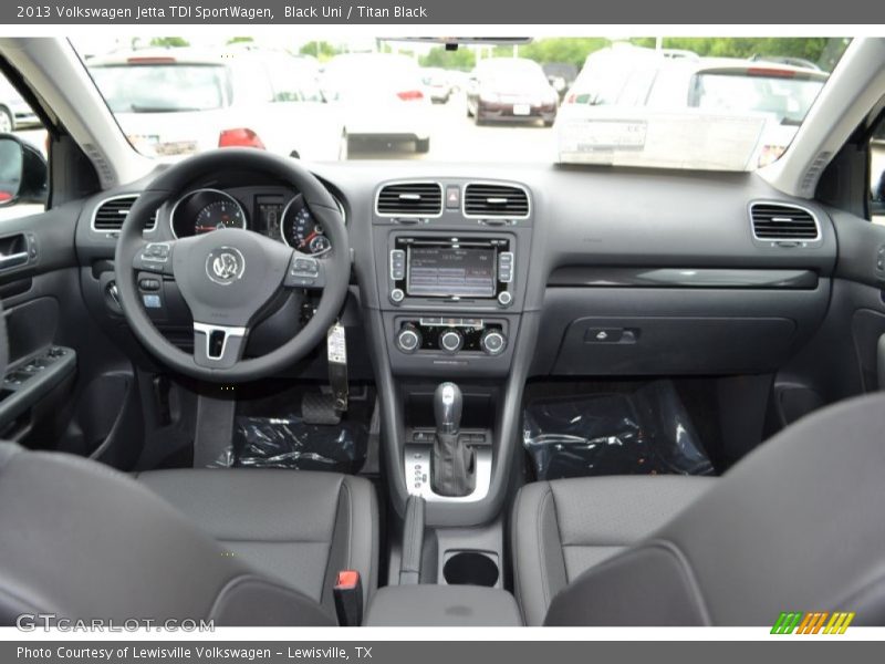 Black Uni / Titan Black 2013 Volkswagen Jetta TDI SportWagen