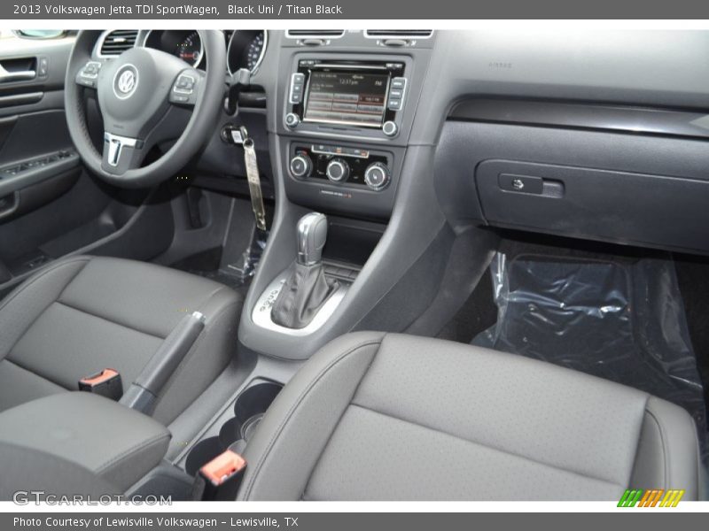 Black Uni / Titan Black 2013 Volkswagen Jetta TDI SportWagen