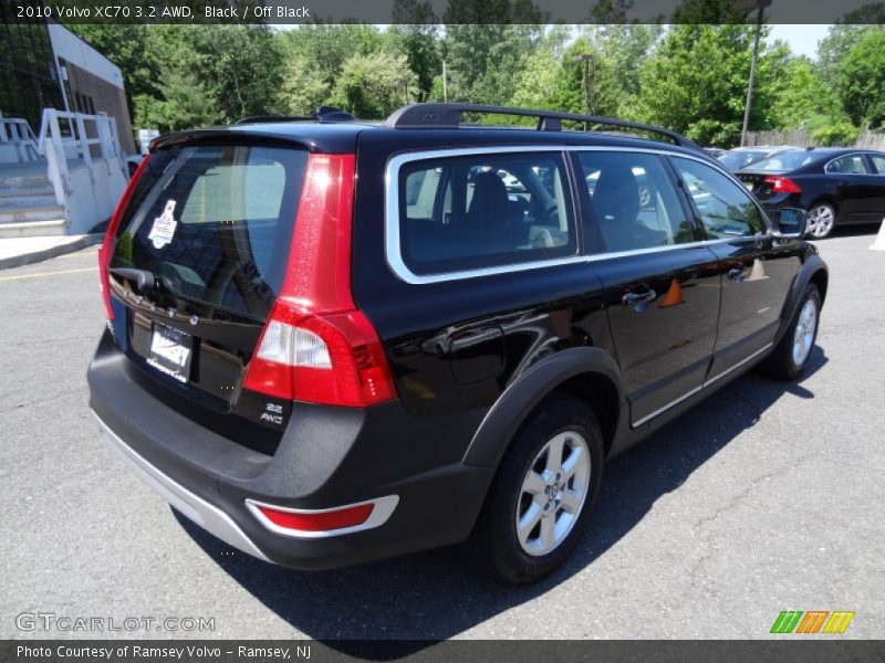 Black / Off Black 2010 Volvo XC70 3.2 AWD