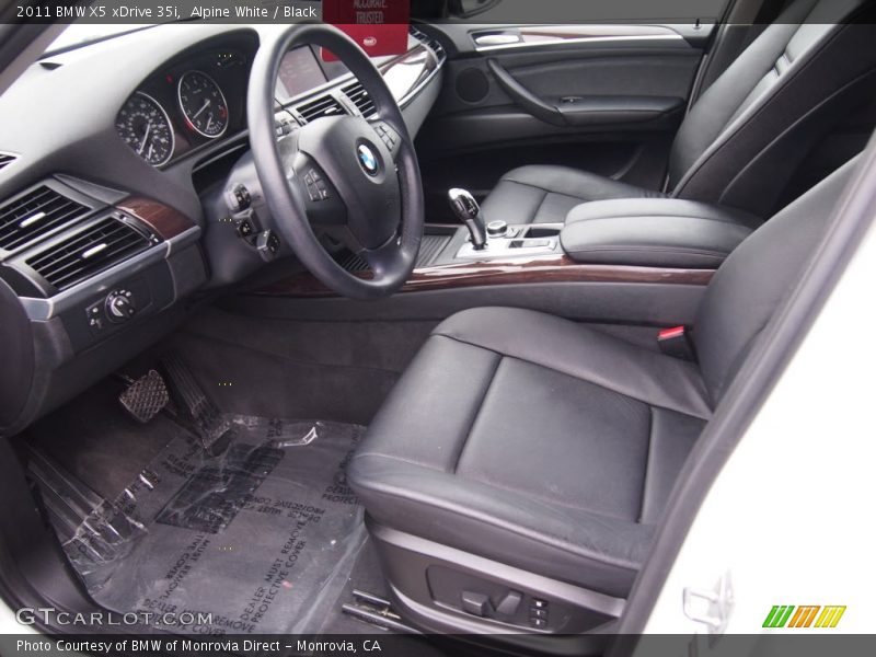 Alpine White / Black 2011 BMW X5 xDrive 35i