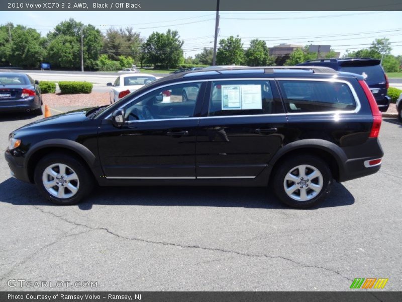 Black / Off Black 2010 Volvo XC70 3.2 AWD