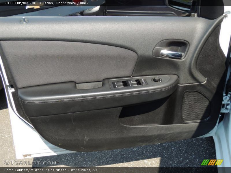 Bright White / Black 2012 Chrysler 200 LX Sedan