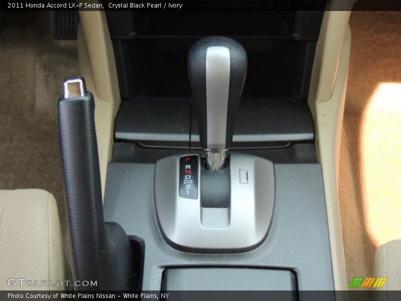 Crystal Black Pearl / Ivory 2011 Honda Accord LX-P Sedan