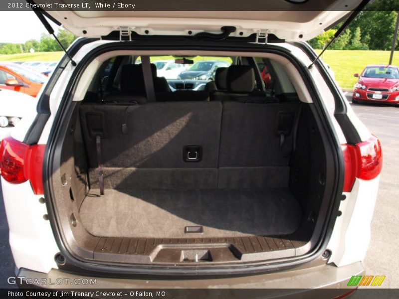 White / Ebony 2012 Chevrolet Traverse LT