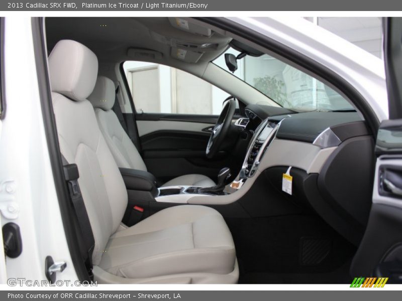 Platinum Ice Tricoat / Light Titanium/Ebony 2013 Cadillac SRX FWD