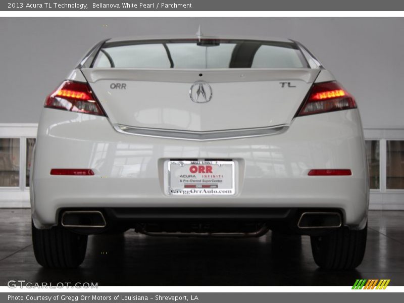 Bellanova White Pearl / Parchment 2013 Acura TL Technology