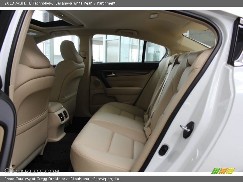Bellanova White Pearl / Parchment 2013 Acura TL Technology