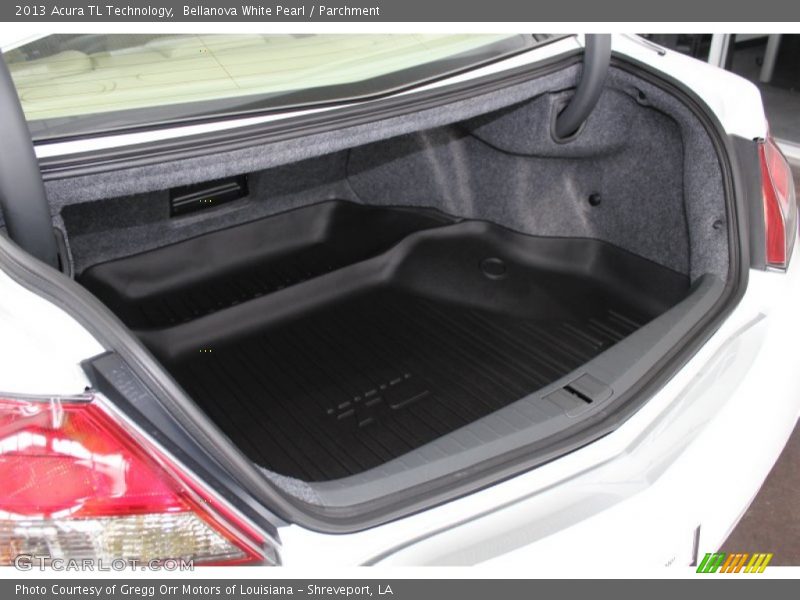 Bellanova White Pearl / Parchment 2013 Acura TL Technology