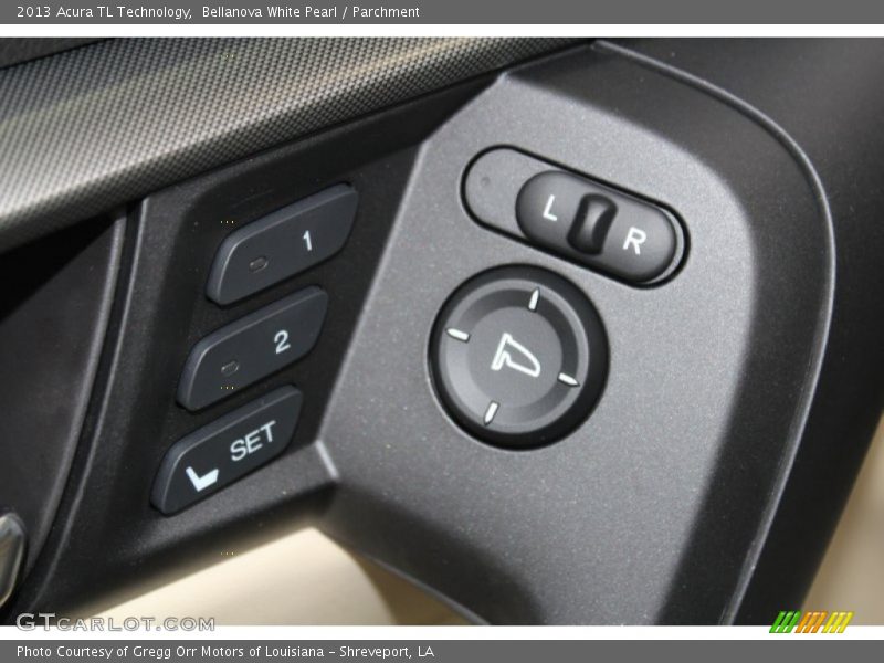 Bellanova White Pearl / Parchment 2013 Acura TL Technology