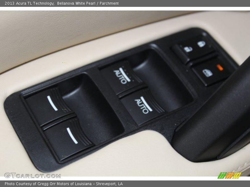 Bellanova White Pearl / Parchment 2013 Acura TL Technology