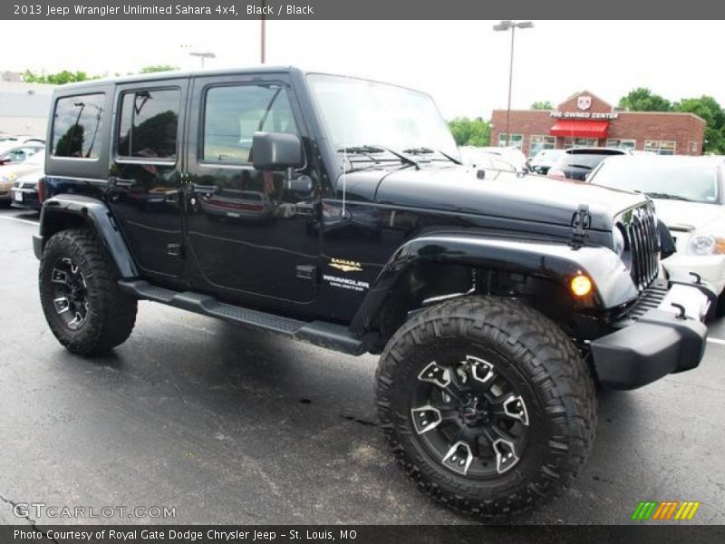 Black / Black 2013 Jeep Wrangler Unlimited Sahara 4x4
