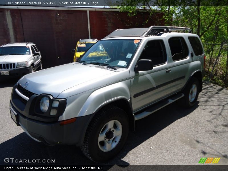 Silver Ice Metallic / Sage 2002 Nissan Xterra XE V6 4x4